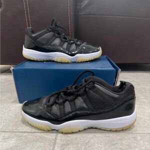 Size 12 - Jordan 11 Retro Low 72-10